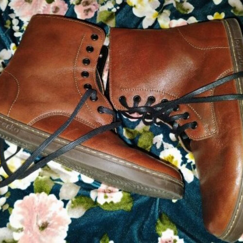 Peerko leather boots cottagecore fall boho whimsygoth gypsy Dr. Marten